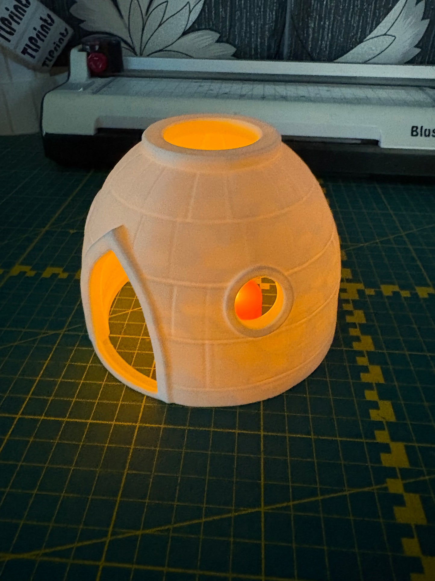 3D Printed Igloo Decor